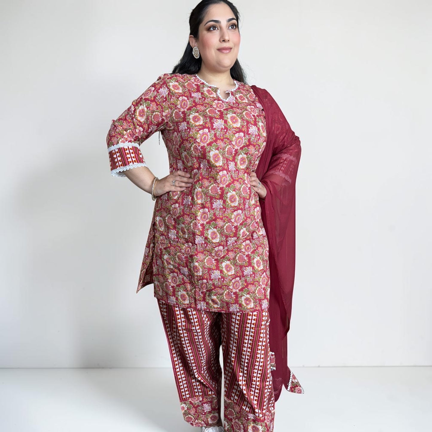 Mystic Heavy Chinon Tie-Dye Embroidered Suit Set – Baby Pink & Magenta