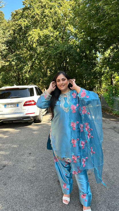 🌸 Rosè Gul – Elegance in Every Detail 🌸